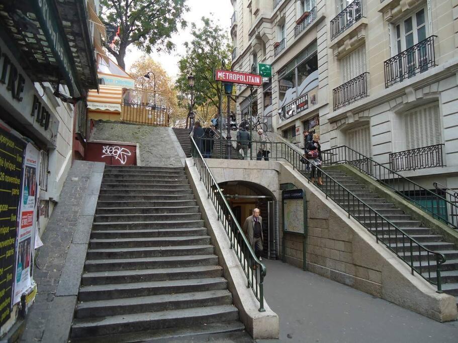Sacre Petit Studio In The Coeur Of Montmartre París Exterior foto